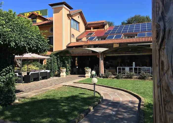 La Bergamina & Restaurant Hotel 4*